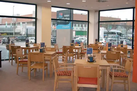 Travelodge Barcelona Cornella Fira in Cornellà de Llobregat — foto 17