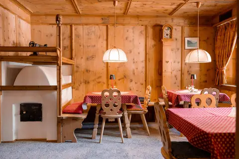 Hotel Dolomites Inn in Canazei - Cianacei — foto 2