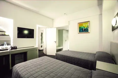 Sveltos Hotel in Oroklini — foto 11