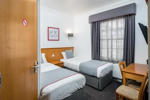 OYO Townhouse New England Victoria in Londen, foto 29