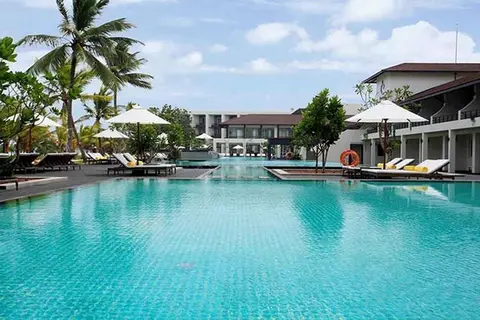 Centara Ceysands Resort & Spa Sri Lanka in Aluthgama