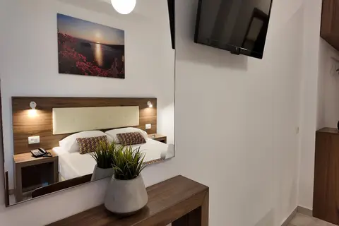 Hotel Santorini in Φηρά Θήρας — foto 14