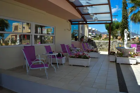 Triton Hotel in Δημοτική Ενότητα Μαλίων — foto 14