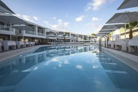 Aloe Boutique & Suites in Aspro