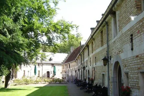 Kasteel Schaloen Vakantiewoningen & Hotel foto 21