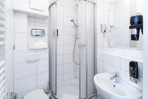 SleepBEEONE Wilhelmshaven in Wilhelmshaven — foto 15