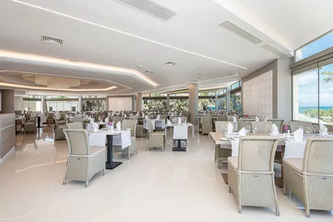 Porto Platanias Beach Resort & Spa in Agía Marína — foto 23