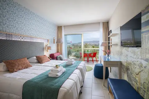 Leonardo Laura Beach & Splash Resort in Paphos — foto 3