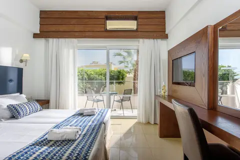 Katrin Hotel & Bungalows in Stalis Super Market, foto 15
