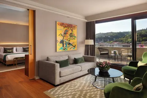 The Artist Grand Hotel of Art in Bilbao — foto 28
