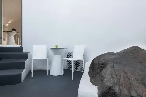 White Concept Caves in Santorini — foto 17