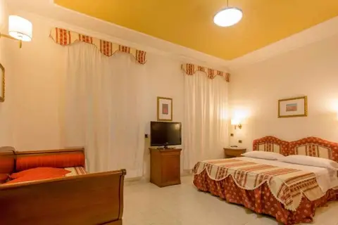 Mariano IV Palace Hotel in Aristanis/Oristano — foto 23