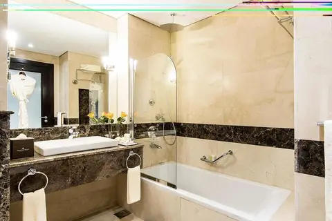 Golden Tulip Doha in Doha — foto 14