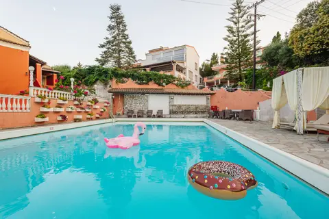 Victoria Hill Hotel in Ύψος — foto 17