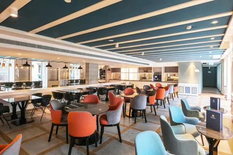 Hotel Catalonia Porto in Porto — foto 3