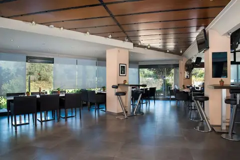 Kavos Plaza in Δημοτική Ενότητα Λευκιμμαίων — foto 17