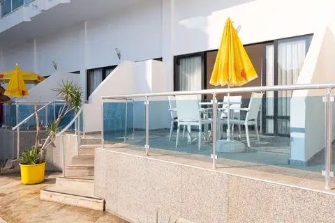 Ponz Boutique Hotel in Kuşadası — foto 19