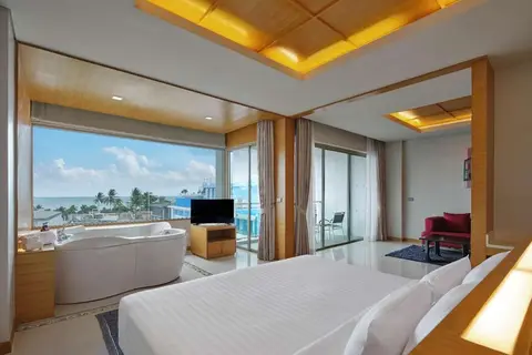 The Kee Resort & Spa in Patong, foto 17
