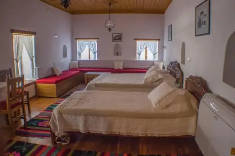 Hotel Old Bazaar in Gjirokastra — foto 11