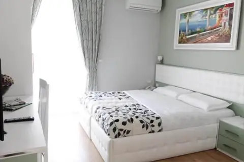 Hotel Vila Verde City Center in Tirana — foto 23
