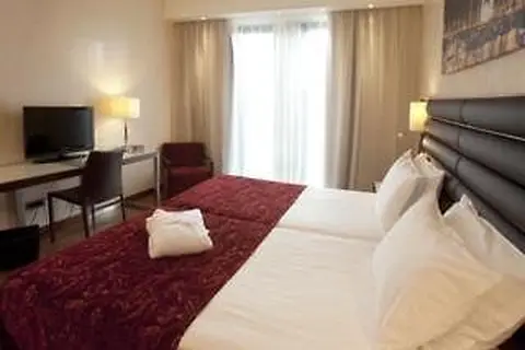 Roombach Hotel Budapest Center in Boedapest — foto 15