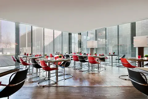 Hotel Barcelona Condal Mar in Barcelona