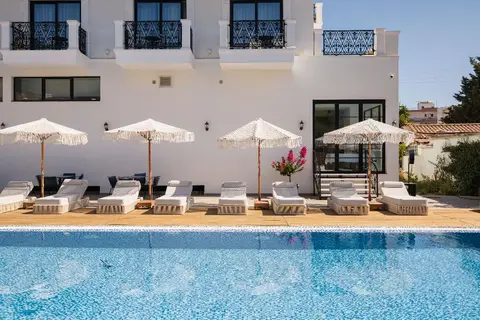 Chimaera Hotel in Durrës — foto 14