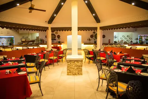PrideInn Paradise Beach Resort Convention Centre & Spa in Shanzu ward — foto 15