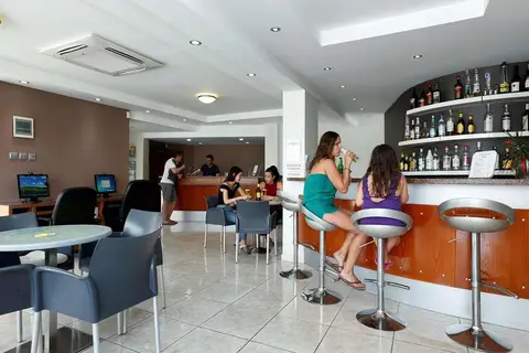 Crystallo Appartementen in Paphos — foto 10