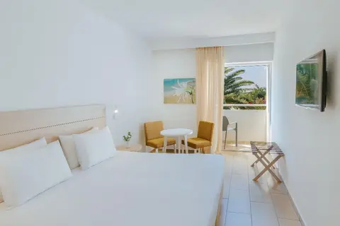 Nissi Park Hotel in Ayia Napa — foto 7