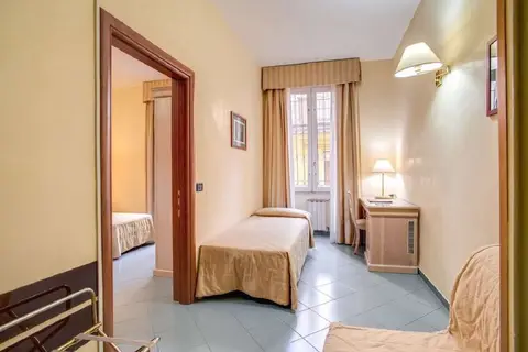 Milani in Rome, foto 21