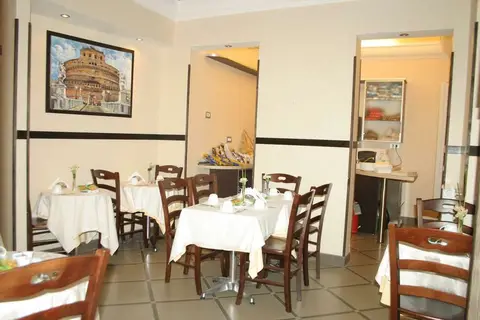 Elide in Rome, foto 8