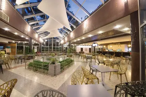 SH Dolce Mare in СПА център Ривиера Бийч — foto 13