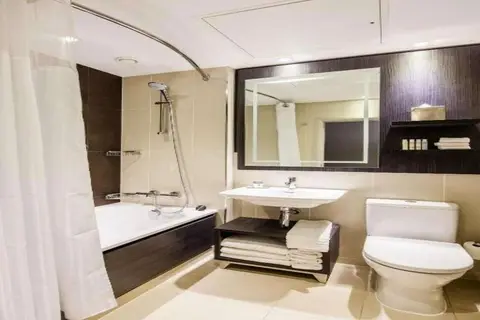 DoubleTree by Hilton Edinburgh City Centre in Edinburgh — foto 12