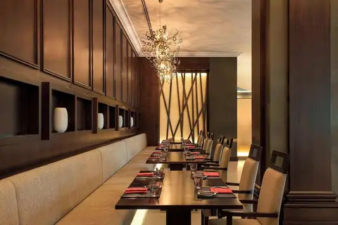 Le Meridien Mina Seyahi Beach Resort & Marina in دبي — foto 26