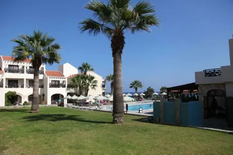 Hotel Mimosa Beach in Παραλίμνι — foto 20