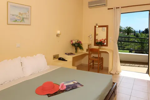 Paradise Hotel foto 2