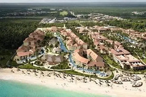 Majestic Elegance Punta Cana Resort - Family Section in Salvaleón de Higüey, foto 11