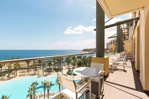 Hilton Malta in San Ġiljan — foto 22