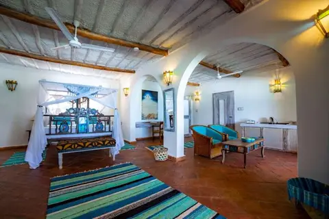 Nomad Beach Resort in Diani Beach — foto 26