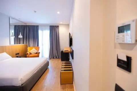 Duka Hotel in Vlora — foto 12