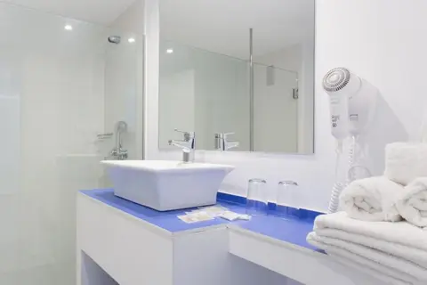 Guya Wave Hotel in Cala Ratjada — foto 25