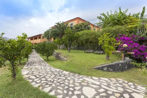 Casale Romano Resort in Motta Camastra — foto 15