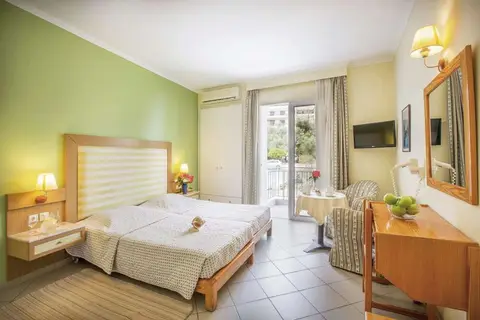 Hotel Dolphin in Municipal Unit of Asini, foto 2