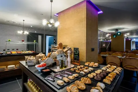 NYX Madrid Hotel in Madrid — foto 21