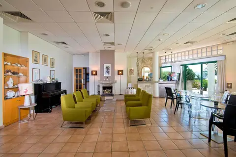 Natura Beach Hotel in Πόλις Χρυσοχούς — foto 12