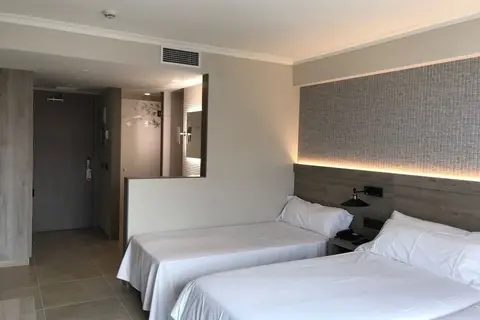 Metropol in Lloret de Mar — foto 6
