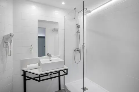 B&B HOTEL Barcelona Granollers in Les Franqueses Del Vallès — foto 12