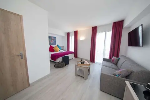 Hotel Cristal in Cannes, foto 5