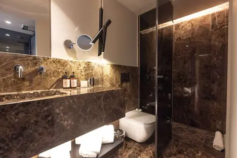 Adia Aluma Athens Curio Collection by Hilton in Athene — foto 19